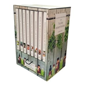 La petite bibliothèque des huiles essentielles.